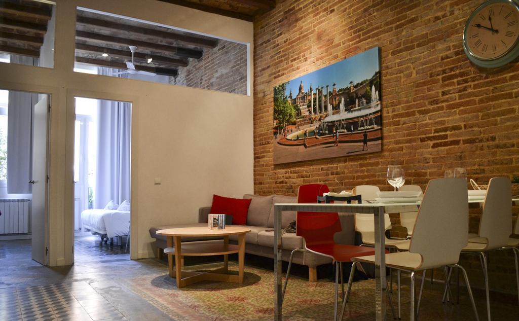 Happy People Plaza Espana Apartments Barcelona Zimmer foto